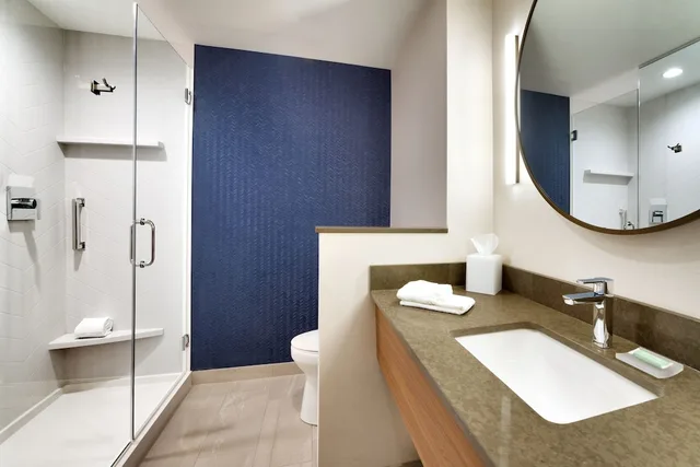 جناح بسرير كينج مع أريكة، Fairfield Inn & Suites Laurel 4/6