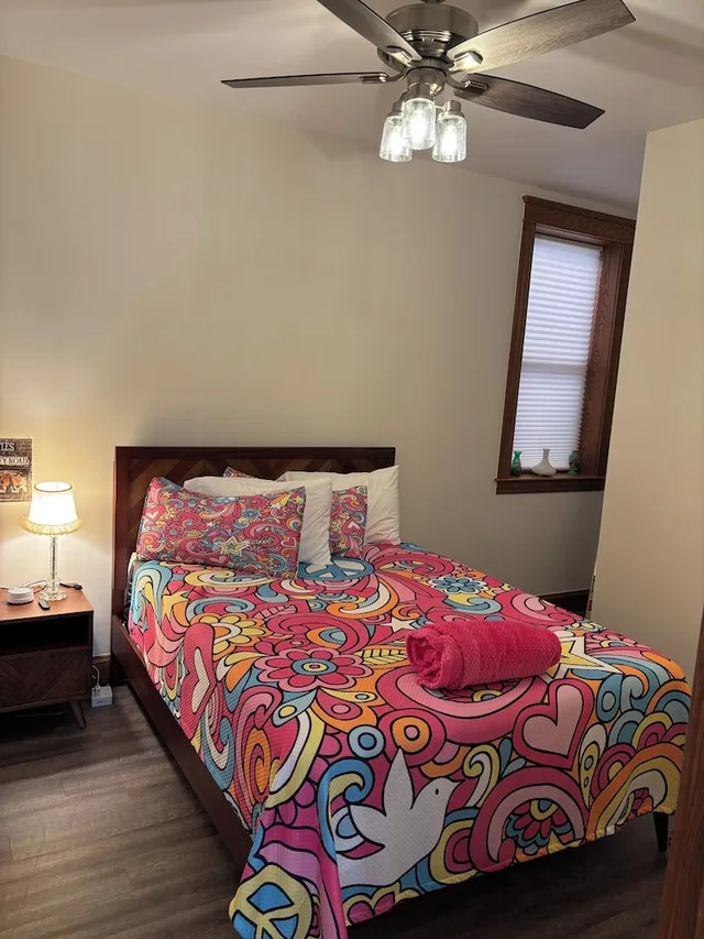 جناح بسرير كينج، Hermann Crown Suites 8/10