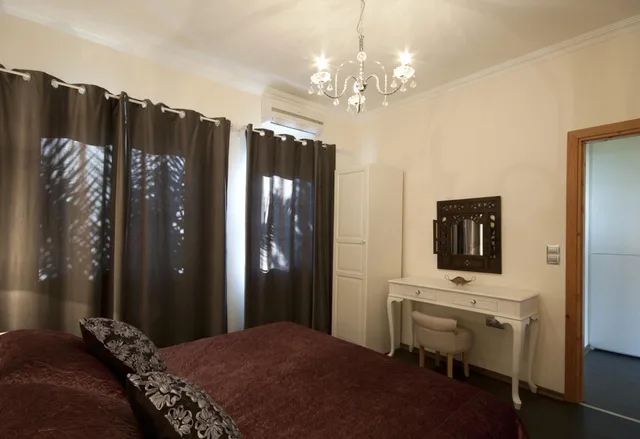 Suite, King Bed, Su Hotel 7/10