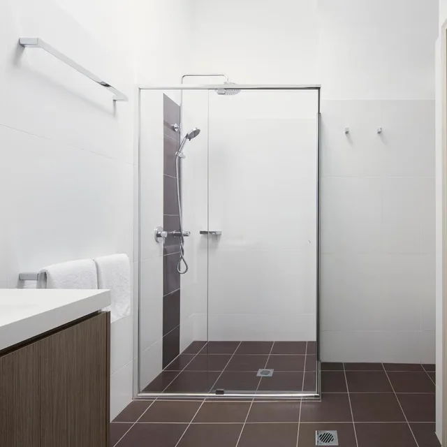 1 Bedroom, Deluxe, Apartment, Pinnacle Apartments 5/9