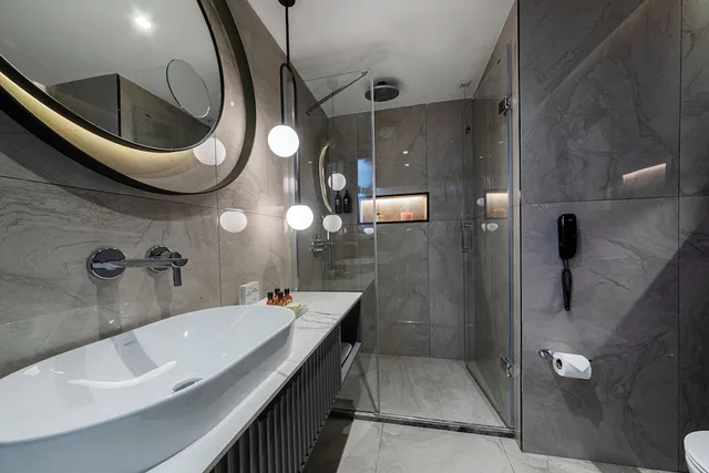 غرفة سوبيريور بسرير فردي وسرير كوين، Levni Istanbul Hotel Handwritten Collection 15/16