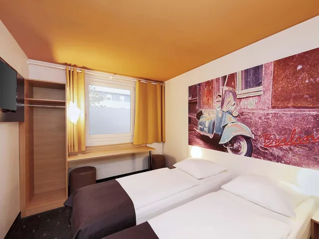 غرفة بسريرين منفصلين، B&B Hotel Berlin-Sud Genshagen 2/5