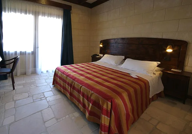 غرفة كلاسيكية مزدوجة، UNA Hotels Regina Bari 1/1