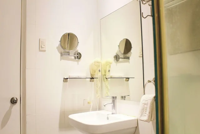 Deluxe, 2 Double Beds, The Pepperland Hotel 5/7