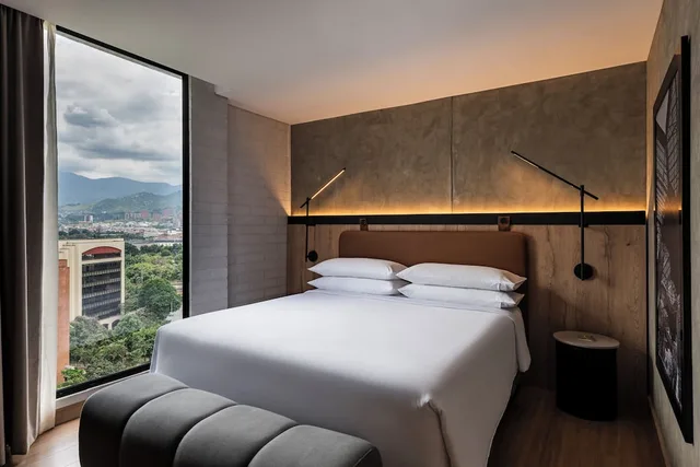 غرفة سوبيريور بسرير كينج بإطلالة على المدينة، Faranda Collection Medellin, A Member of Radisson Individuals 5/10