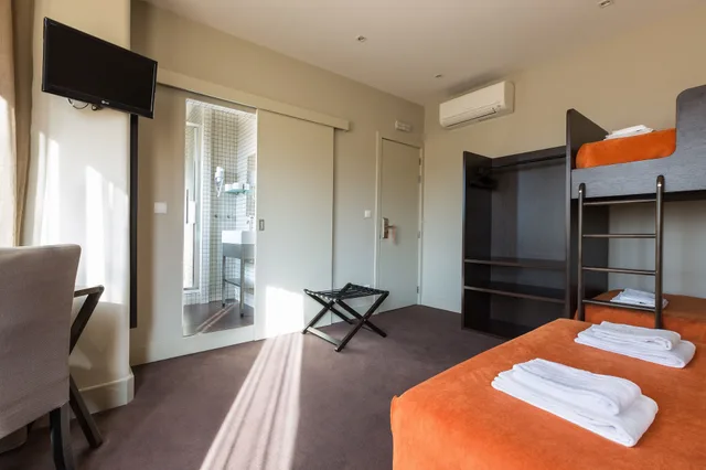 غرفة ثلاثية بسرير مزدوج وسرير فردي، Riversuites 4/5