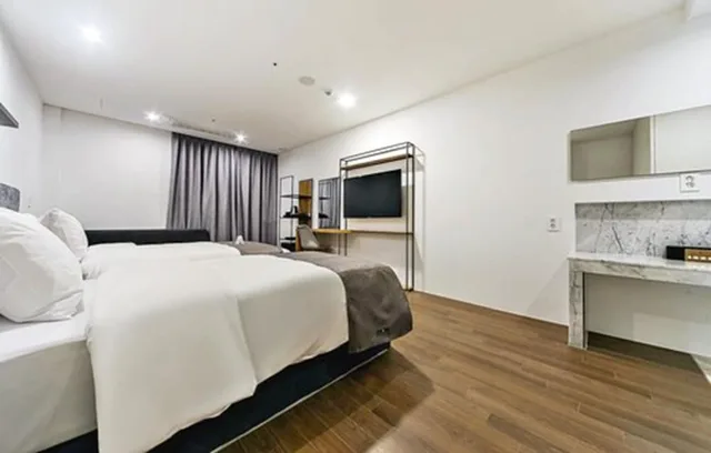 غرفة ديلوكس بسريرين منفصلين، Noblestay Hotel 2/5