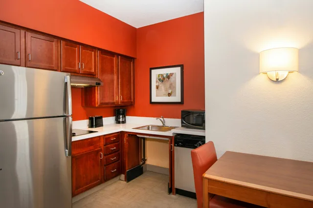 غرفة، Residence Inn by Marriott Newark Silicon Valley 3/7
