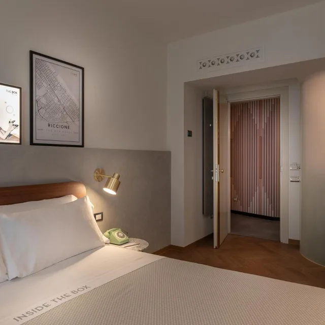 غرفة سوبيريور ثلاثية، The Box Riccione 6/10