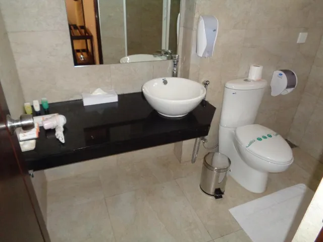 Standard, King Bed, Rajarata Hotels 2/2