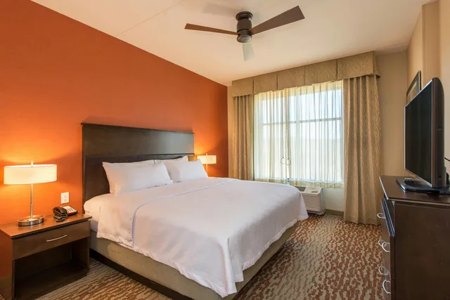 جناح بسرير كينج لذوي الإعاقة، Homewood Suites By Hilton Boston Marlborough 2/2