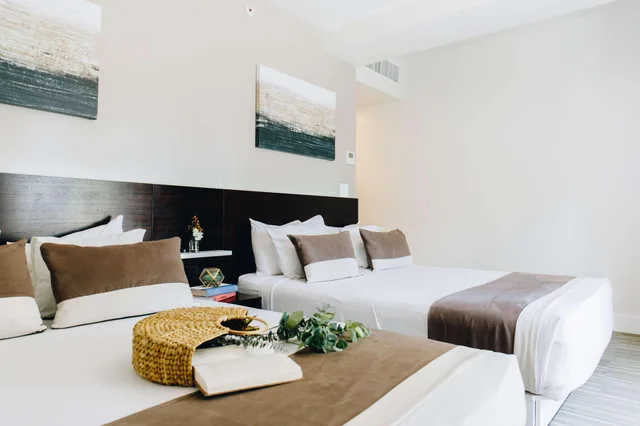 غرفة بسريرين كوين لذوي الإعاقة، CASA Boutique Hotel 1/2