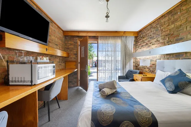 غرفة عائلية، The Settlement Historic Hotel 1/10