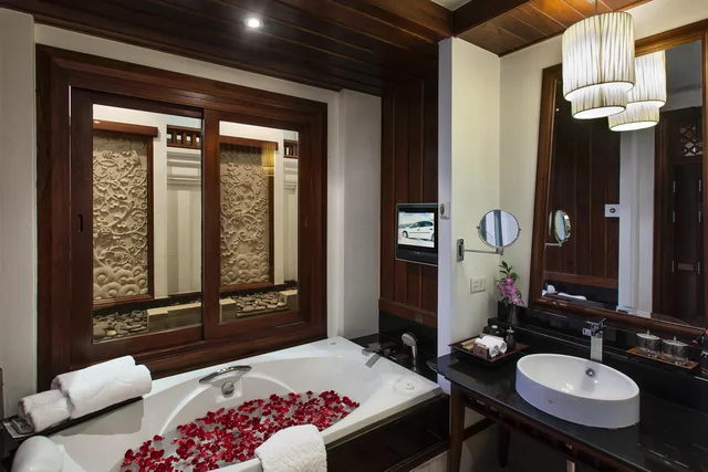 غرفة ديلوكس بسرير مزدوج، Ratilanna Riverside Spa Resort Chiang Mai 2/2