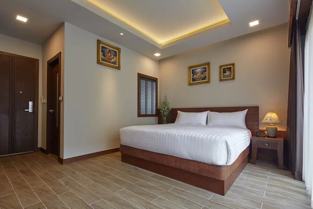 Crystal, Pool View, The Agate Pattaya Boutique Resort 3/5