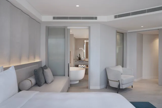 1 Bedroom, Suite, Ocean View, Balcony, Jw Marriott Gold Coast Resort Spa 2/3