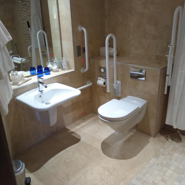 Room, Double Bed, Accessible, The Christchurch Harbour 5/7