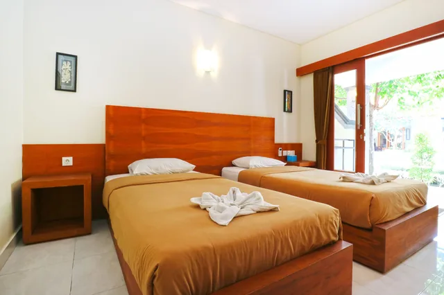 Superior, Twin Beds, Pool Side، Gora Beach Inn 1/5