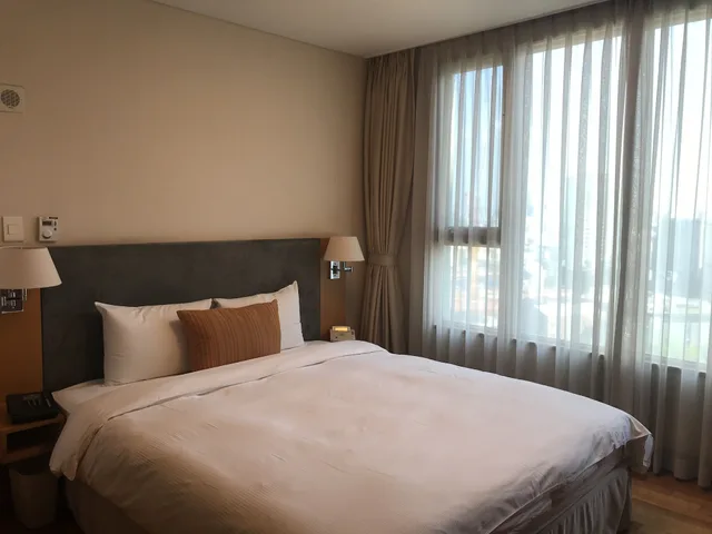 1 Bedroom, Deluxe, Queen Bed, Somerset Palace Seoul 3/7
