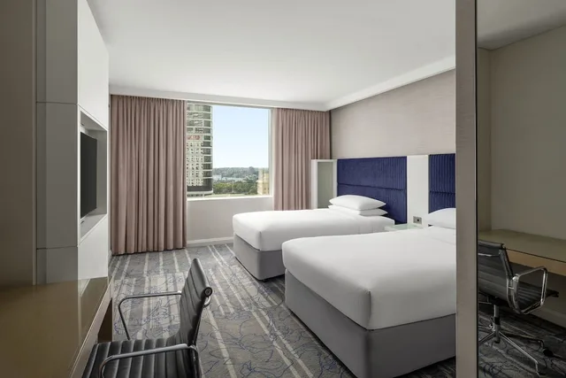 غرفة بسريرين مزدوجين، Sydney Harbour Marriott 3/13