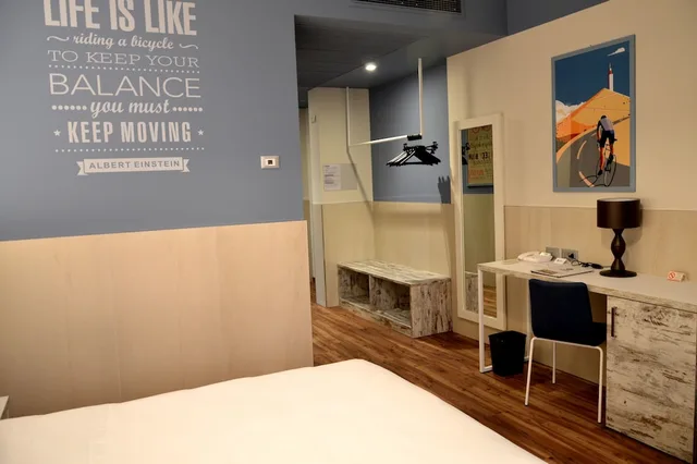 غرفة كومفورت بسرير كوين مع أريكة، Best Western Plus Soave Hotel 6/8