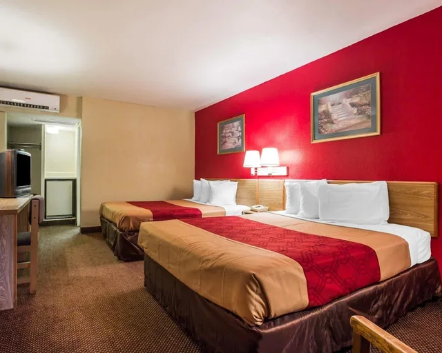 غرفة قياسية بسريرين كوين، Econo Lodge Atlanta College Park 1/3