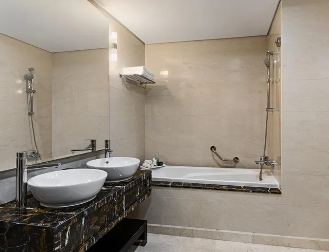 1 Bedroom, Apartment, King Bed, Skyline View، Wyndham Residences The Palm 1/2