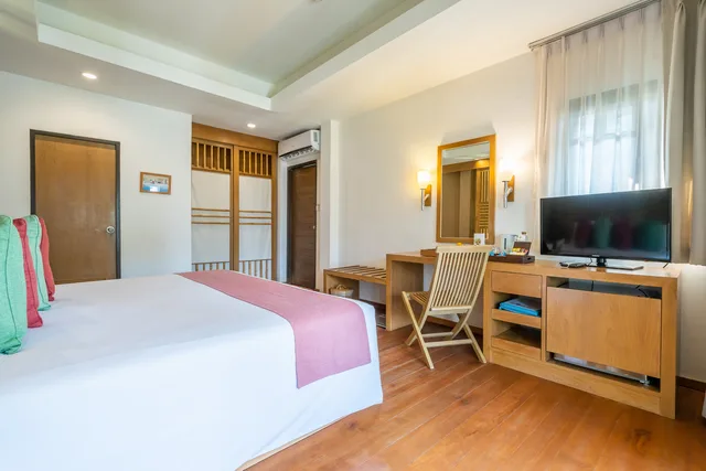 Deluxe, Chalet, Ao Prao Resort 1/4