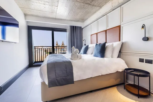 غرفة كومفورت مفردة بسرير مزدوج، The Londoner Hotel Sliema 2/3
