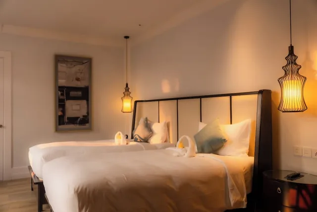 Deluxe, Twin Beds, Golf Course View, Bathtub، Montgomerie Links Hotel & Villas 1/3
