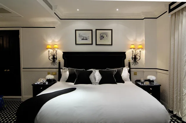 غرفة قياسية، Hotel 41 2/2