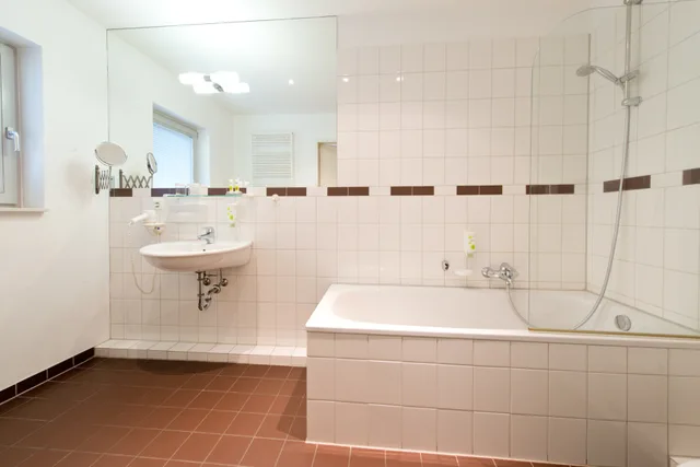 جناح جونيور، Hotel Buchholz Hamburg 4/4