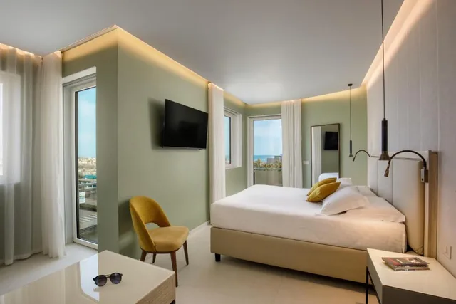 غرفة سوبيريور بسريرين منفصلين، Ambasciatori Suite Hotel 2/5