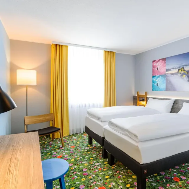 غرفة عائلية بسرير بطابقين، Felix Hotel Kaufbeuren 1/9
