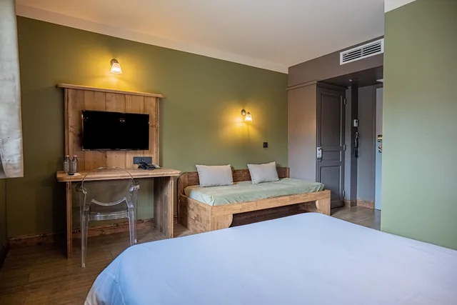 غرفة كومفورت ثلاثية بسريرين منفصلين، La Maison Rouge 6/9