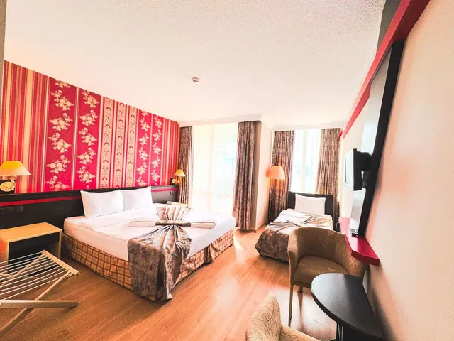 Big, Double Bed، Senza Sunset Beach Hotel 3/8