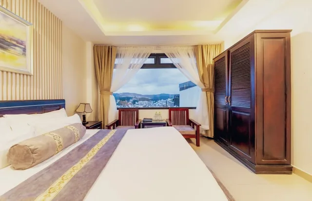 Deluxe, Queen Bed, City View, Victory Dalat Hotel 4/10