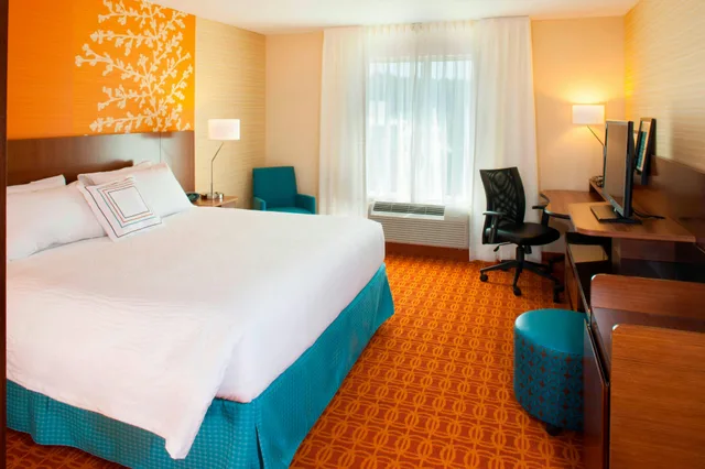 غرفة بسرير كينج، Fairfield Inn Suites By Marriott Atlanta Gwinnett Place 1/2
