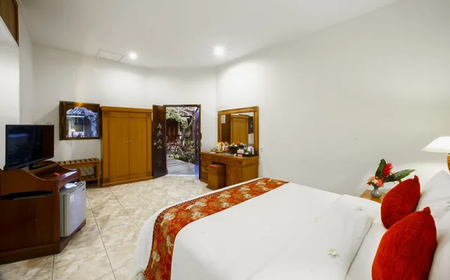 غرفة ديلوكس بسرير مزدوج، Bali Taman Lovina Beach Resort & Spa 6/9