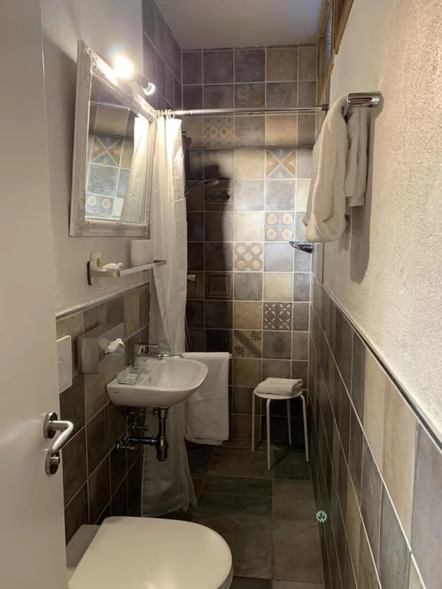 Standard, Twin Beds, Mosellandhotel Im Enderttal Zum Onkel Willi 4/4