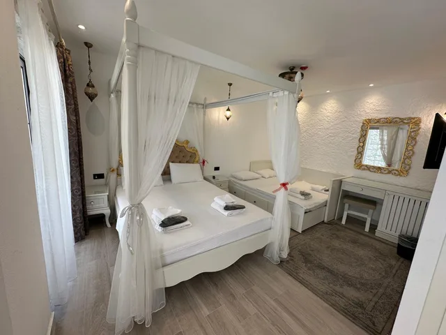 غرفة رباعية بإطلالة على الحديقة، Alacati Grand Eldoris Otel 3/10