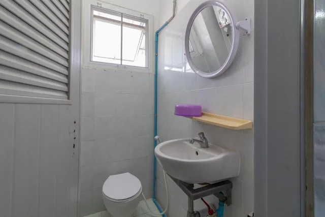 غرفة اقتصادية ثلاثية، New Central Guesthouse 5/5