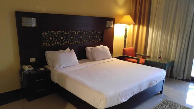جناح جونيور بسرير مزدوج، Pyramisa Island Hotel Aswan 3/4