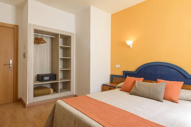 غرفة أساسية رباعية، Hotel Florencio ibiza - Adults Only 4/6