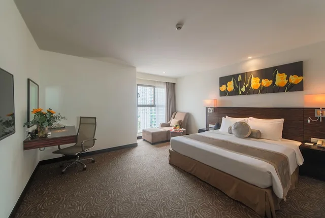 غرفة ديلوكس بسرير كوين بإطلالة على المدينة، Havana Nha Trang Hotel 2/4
