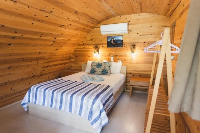 Glamping, Bungalow, 1 Double and 1 Single Bed، Turkuaz Bungalows 1/1