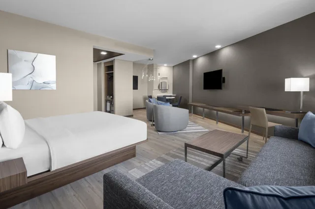 جناح بغرفة نوم واحدة، AC Hotel Charlotte Ballantyne 1/3