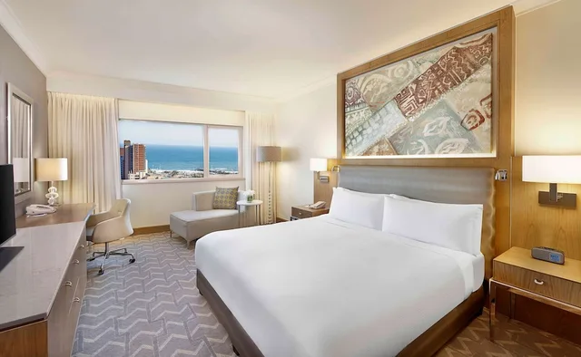 غرفة تنفيذية بسرير كينج، Hilton Durban 8/10