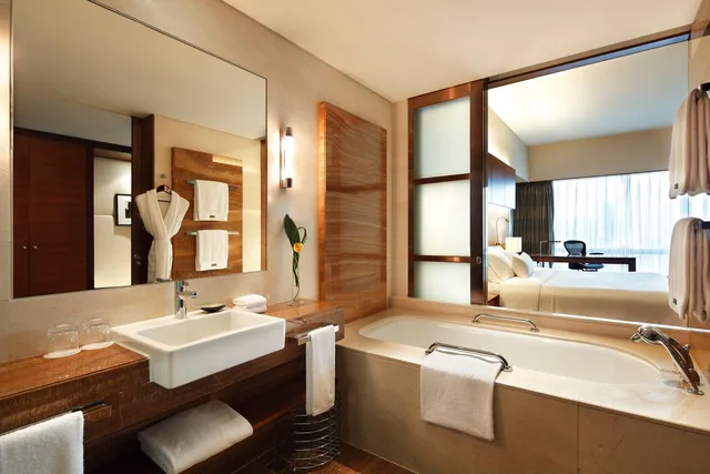 جناح تنفيذي بسرير كينج، The Westin Guangzhou 3/3