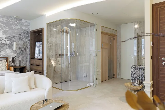 Suite, Queen Bed, Sauna، Le Dortoir Multi Storey Luxury Suites 10/10